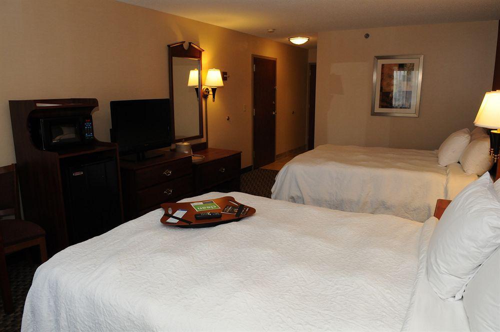 Hampton Inn Birch Run Kültér fotó