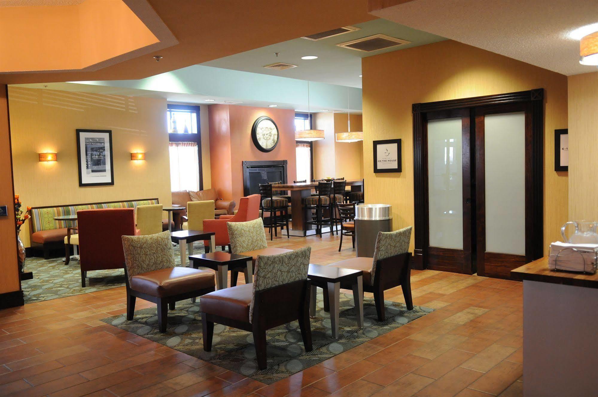 Hampton Inn Birch Run Kültér fotó