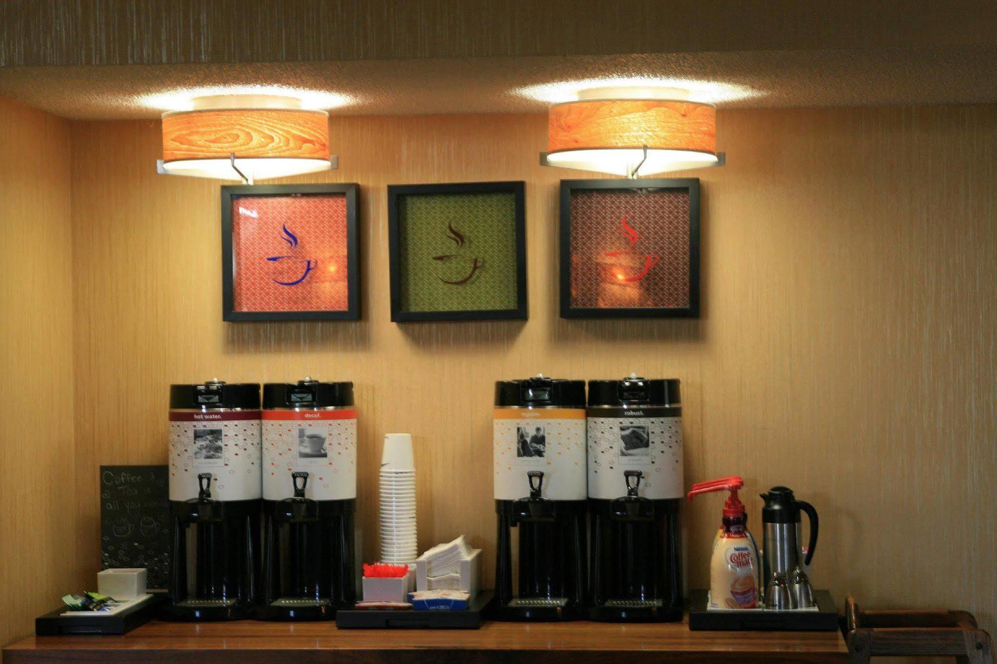 Hampton Inn Birch Run Kültér fotó